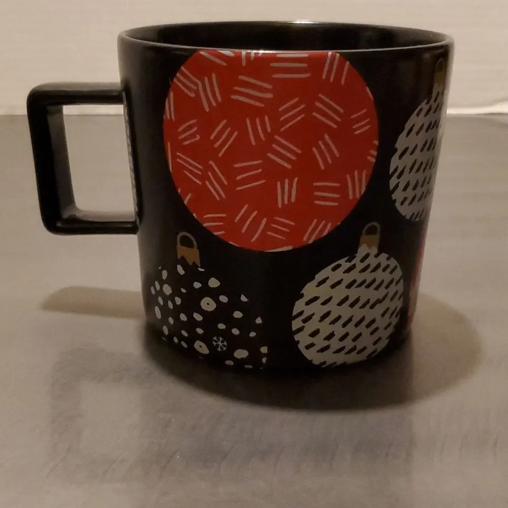 Starbucks 2016 Holiday Ornament Print Coffee Mug Black 14 oz